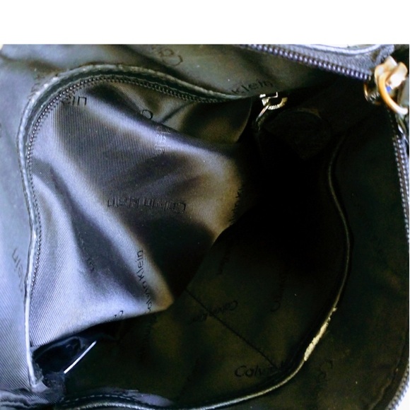 Calvin Klein small handbag - Picture 11 of 12